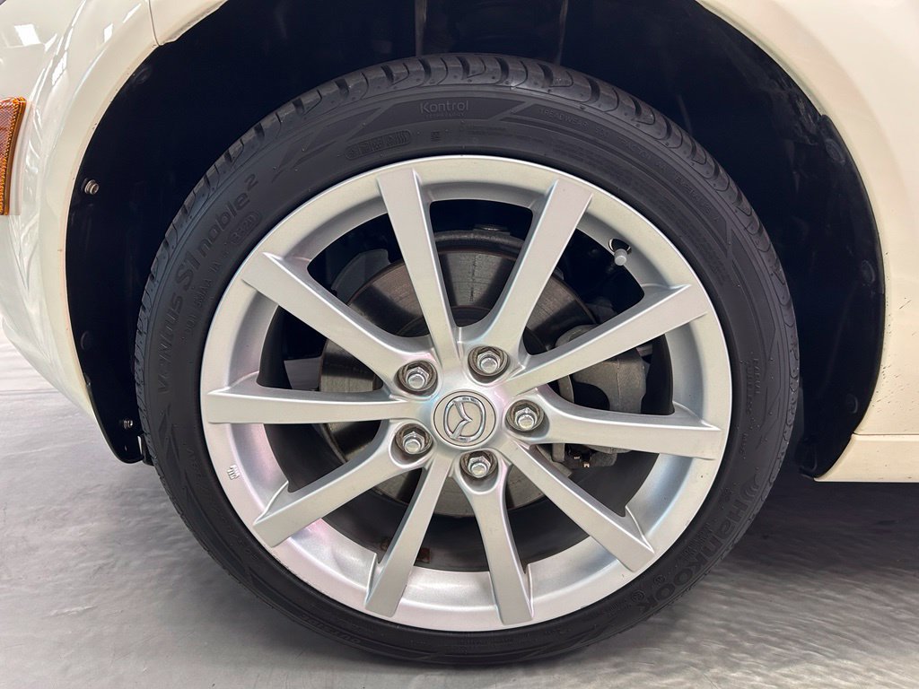 Used 2007 MAZDA MX-5 Miata Touring RWD image 20