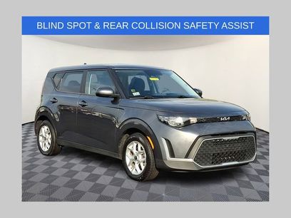 Used 2023 Kia Soul LX w/ Option Group 015