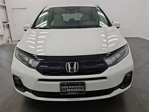 New 2026 Honda Odyssey EX-L image 3