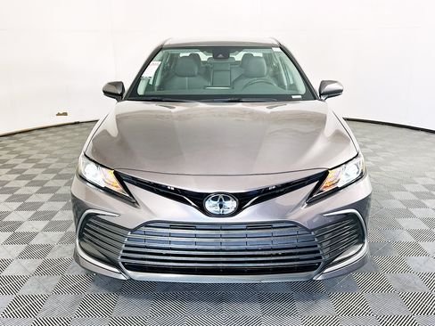 Used 2023 Toyota Camry LE FWD image 8