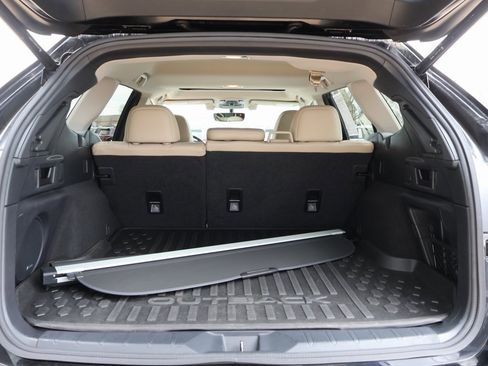 Used 2021 Subaru Outback Limited XT image 15