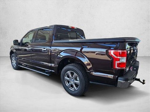 Used 2018 Ford F150 XLT w/ Equipment Group 302A Luxury RWD image 9