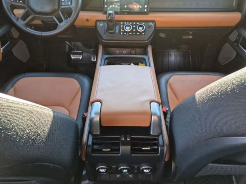 Used 2024 Land Rover Defender 130 X image 22