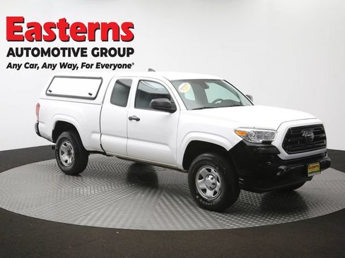 Used 2018 Toyota Tacoma SR RWD image 47