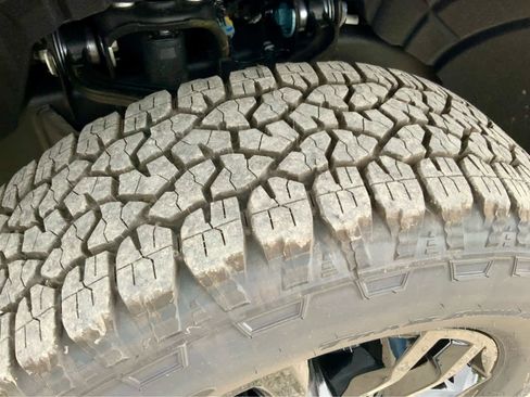 New 2026 Chevrolet Silverado 2500 Custom w/ Custom Value Package image 25