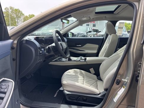 New 2026 Nissan Sentra SL w/ Floor Mat Package FWD image 14