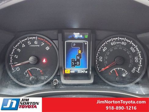 Used 2023 Toyota Tacoma SR image 18