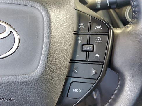 Used 2023 Toyota Prius LE FWD image 24