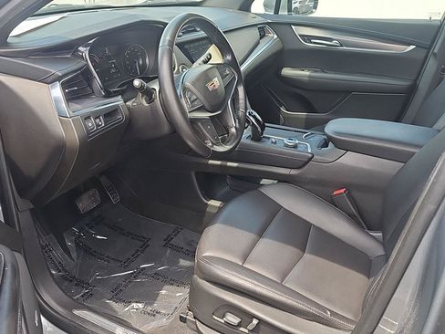 Used 2023 Cadillac XT5 Luxury AWD/4WD image 13