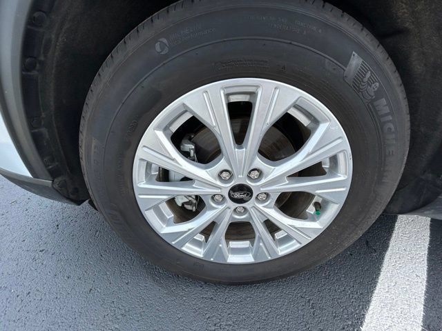 Used 2025 Ford Escape Active FWD image 20