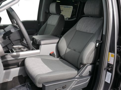 New 2026 Ford F350 XLT w/ XLT Premium Package image 37