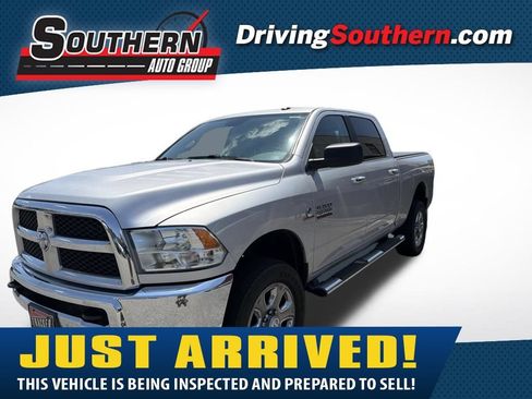 Used 2018 RAM 2500 SLT AWD/4WD image 1