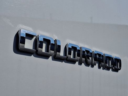 Used 2020 Chevrolet Colorado LT w/ Safety Package AWD/4WD image 23