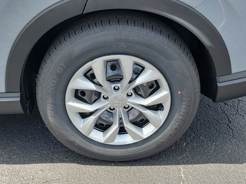 New 2026 Honda CR-V LX image 4