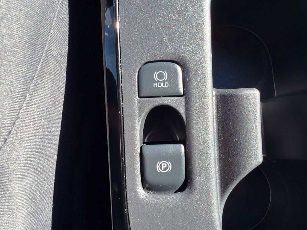 Used 2025 Toyota Corolla SE FWD image 23