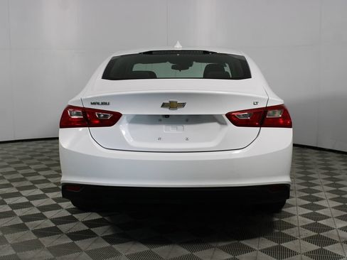 Used 2023 Chevrolet Malibu LT FWD image 32