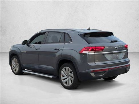 Used 2021 Volkswagen Atlas Cross Sport SE FWD image 7