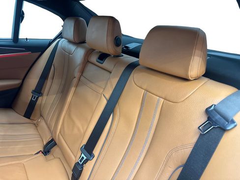 Used 2022 BMW 540i w/ Executive Package RWD image 34
