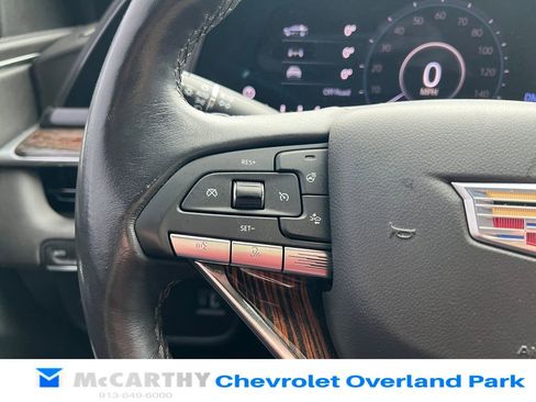 Used 2023 Cadillac Escalade Premium Luxury w/ LPO, Illumination Package AWD/4WD image 13