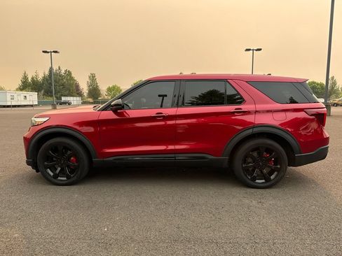 Used 2022 Ford Explorer ST w/ Equipment Group 401A AWD/4WD image 4