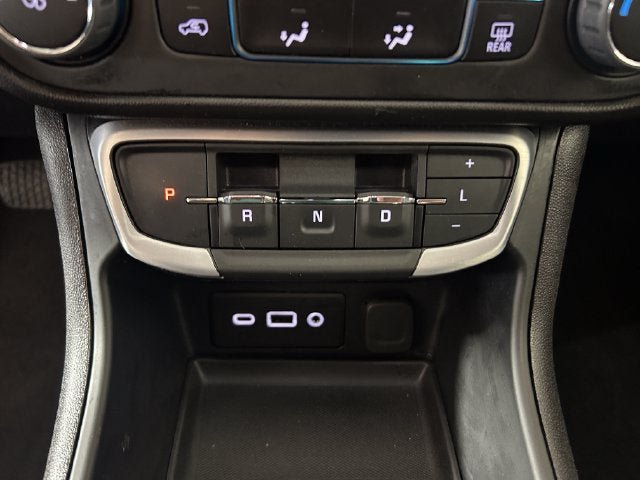 Used 2024 GMC Terrain SLE FWD image 19