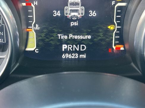 Used 2020 Jeep Wrangler Unlimited Sahara w/ Advanced Safety Group image 16