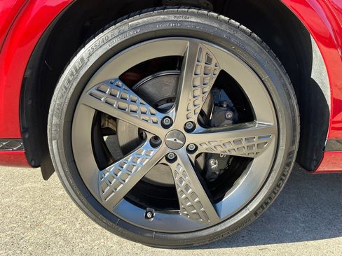 Used 2023 Genesis GV70 2.5T w/ Sport Prestige Package image 33