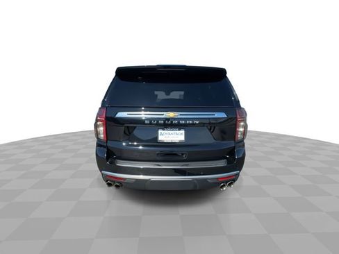 Used 2023 Chevrolet Suburban High Country AWD/4WD image 7