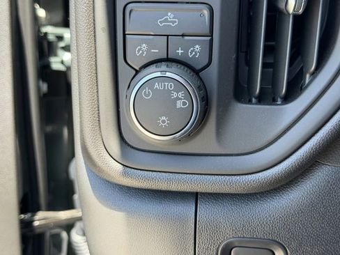 Certified 2025 Chevrolet Silverado 1500 Custom Trail Boss w/ Dark Appearance Package image 27