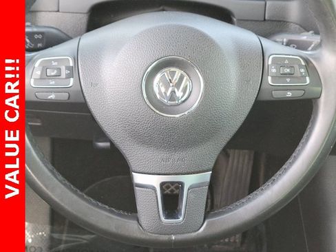 Used 2014 Volkswagen Tiguan SEL image 10