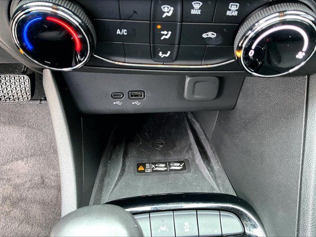 Used 2024 Buick Encore GX Preferred w/ Advanced Technology Package FWD image 26