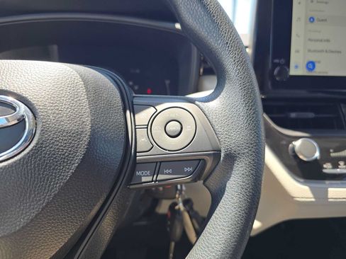 Certified 2026 Toyota Corolla Cross L FWD image 29
