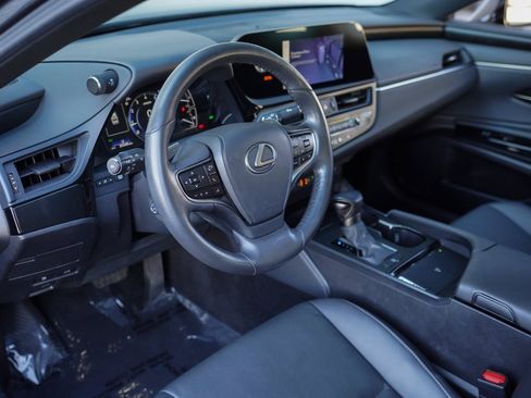 Used 2023 Lexus ES 350 w/ Premium Package image 19