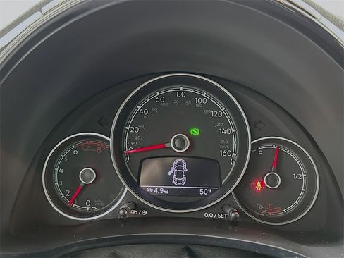 Certified 2019 Volkswagen Beetle 2.0T S image 12