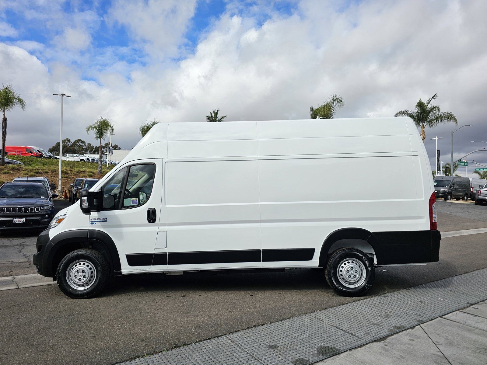 New 2025 RAM ProMaster 3500 FWD image 2
