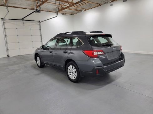 Used 2018 Subaru Outback 2.5i image 5