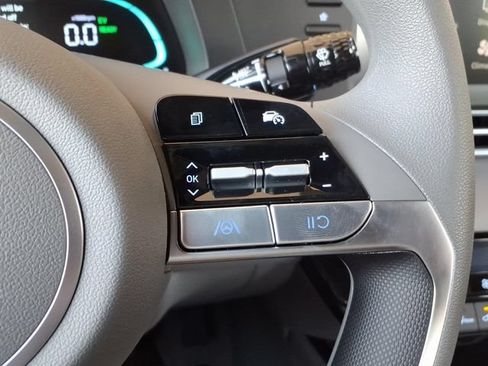 New 2026 Hyundai Elantra Hybrid FWD image 26