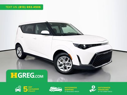 Used 2025 Kia Soul LX w/ LX Technology Package