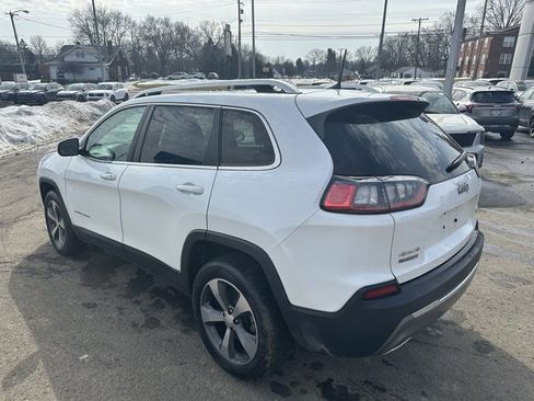 Used 2019 Jeep Cherokee Limited image 4