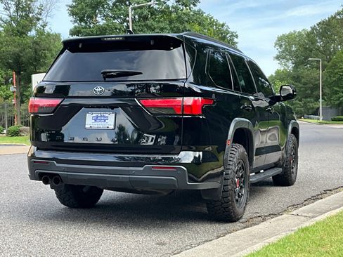 Used 2023 Toyota Sequoia TRD Pro AWD/4WD image 6