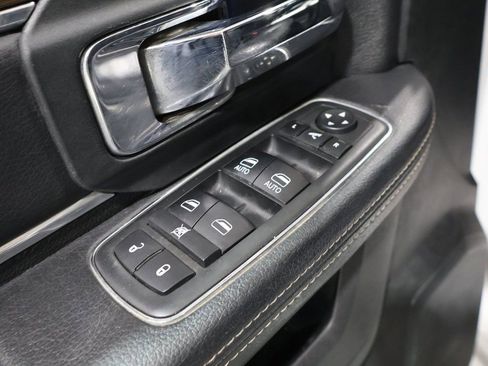 Used 2018 RAM 1500 Laramie w/ Convenience Group image 17