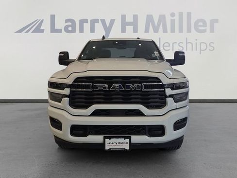 New 2025 RAM 2500 Big Horn AWD/4WD image 8