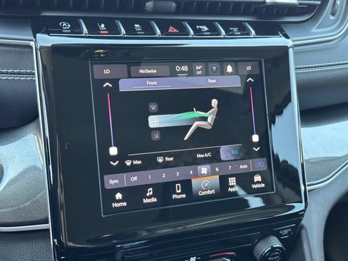 Used 2023 Jeep Grand Cherokee L Laredo RWD image 14