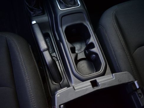 Certified 2021 Jeep Wrangler Unlimited Sport image 38