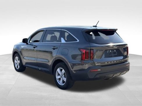 Used 2021 Kia Sorento LX FWD image 6