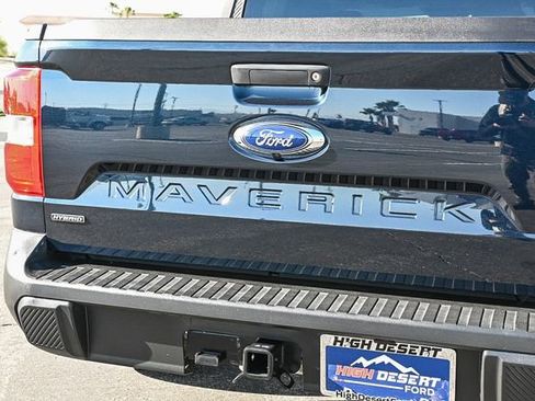 Certified 2022 Ford Maverick XLT w/ XLT Luxury Package FWD image 11