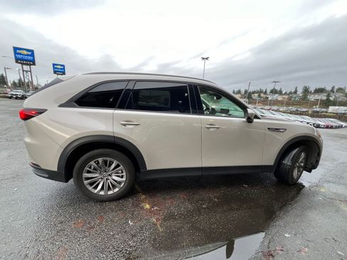 Used 2025 MAZDA CX-90 3.3 Turbo w/ Preferred Package image 8