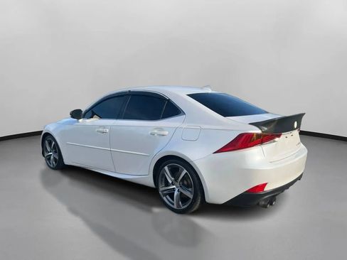 Used 2018 Lexus IS 300 AWD w/ Comfort Package image 7