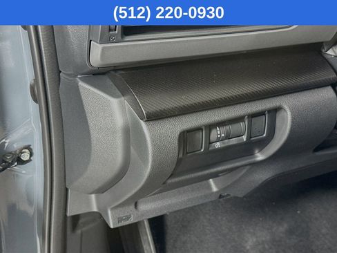 Certified 2025 Subaru Crosstrek 2.0i Premium image 11