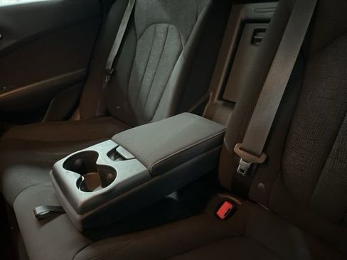 Used 2015 Chrysler 200 Limited w/ Convenience Group image 19